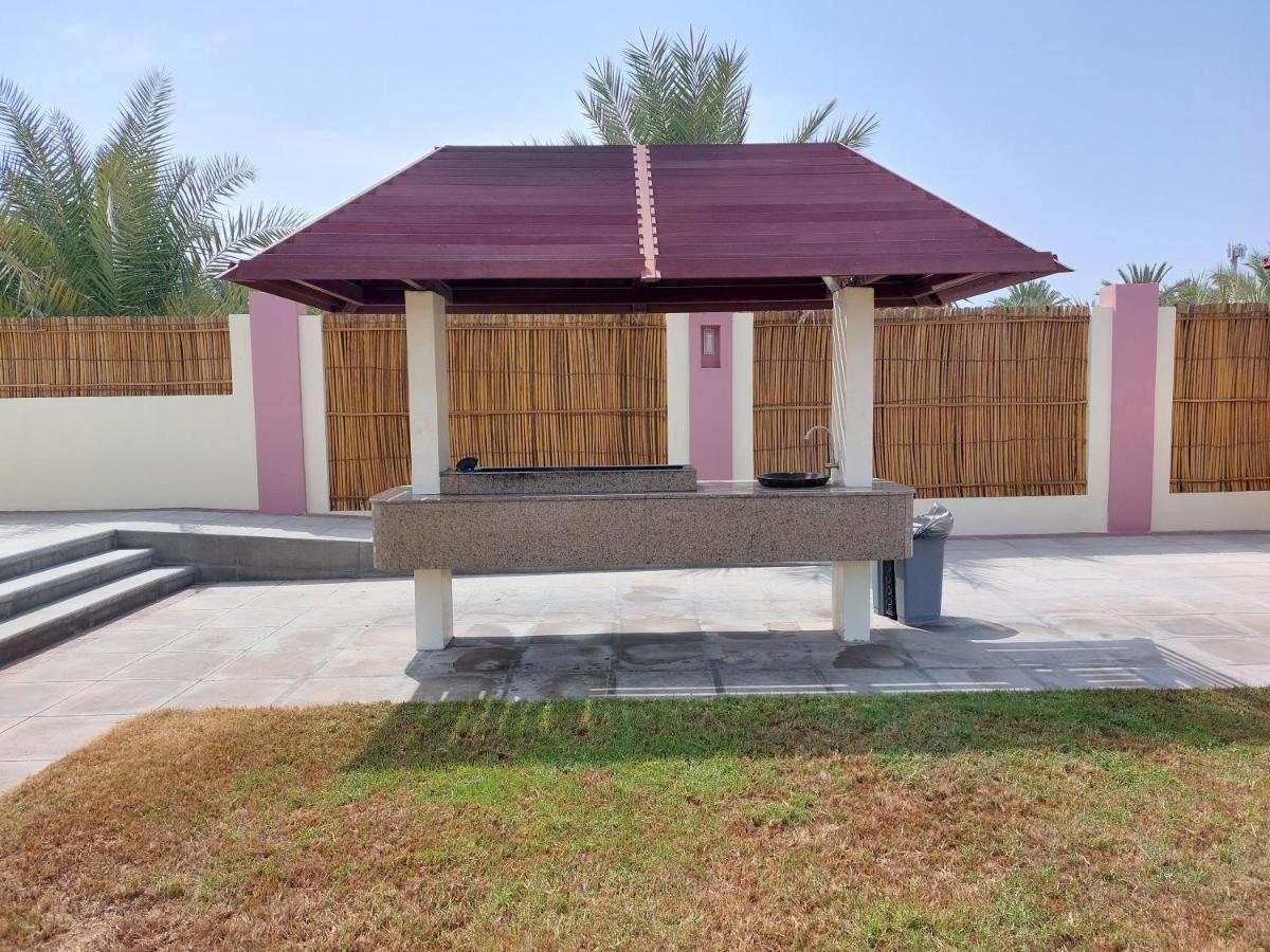 Asahalah Farm Pool Villas Seeb Eksteriør billede