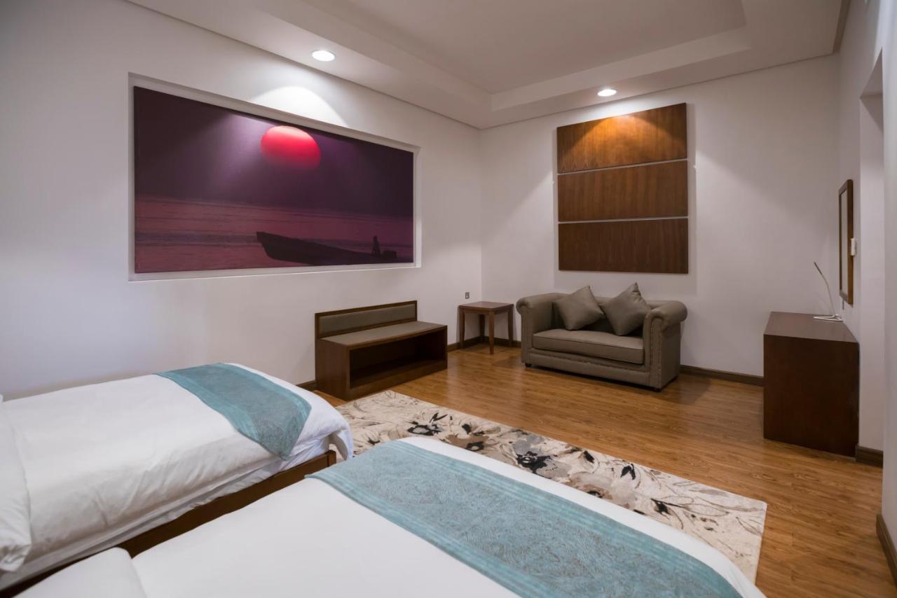 Asahalah Farm Pool Villas Seeb Eksteriør billede